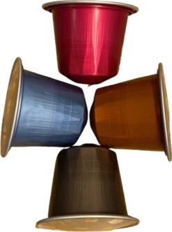 100 Capsules Epic Coffee - Espresso - Nespresso® Compatible Aluminium Capsules - RFA Keurmerk - Doos 100 Stuks 12 100 Capsules Epic Coffee - Espresso - Nespresso® Compatible Aluminium Capsules - RFA Keurmerk - Doos 100 Stuks -Koffiedrank Winkel 892x1200